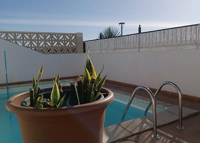 Moana Surf House * Κοραλέχο